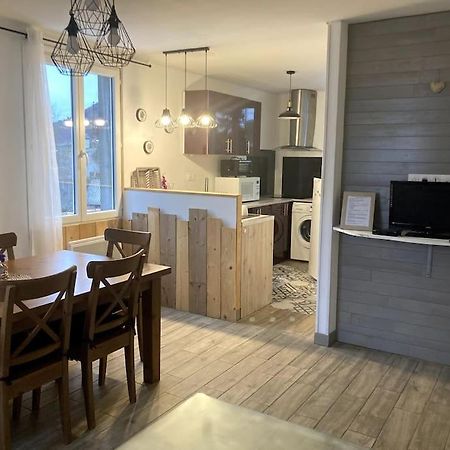 Appartement Rebouc Heches Buitenkant foto