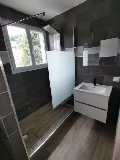 Appartement Rebouc Heches Buitenkant foto